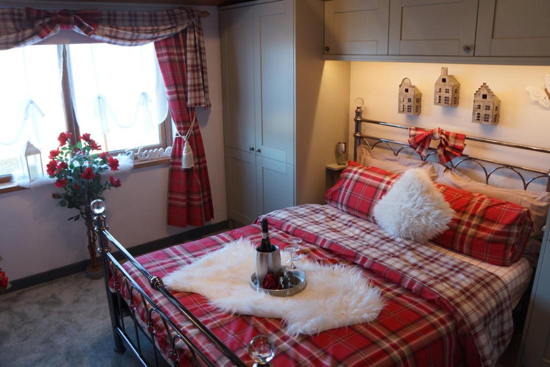 West Horizon Holiday Cottage Lochinver Eksteriør billede